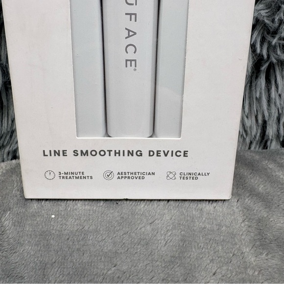 NuFACE Fix Skincare Device White Brand New Sealed in the Box - Picture 2 of 9